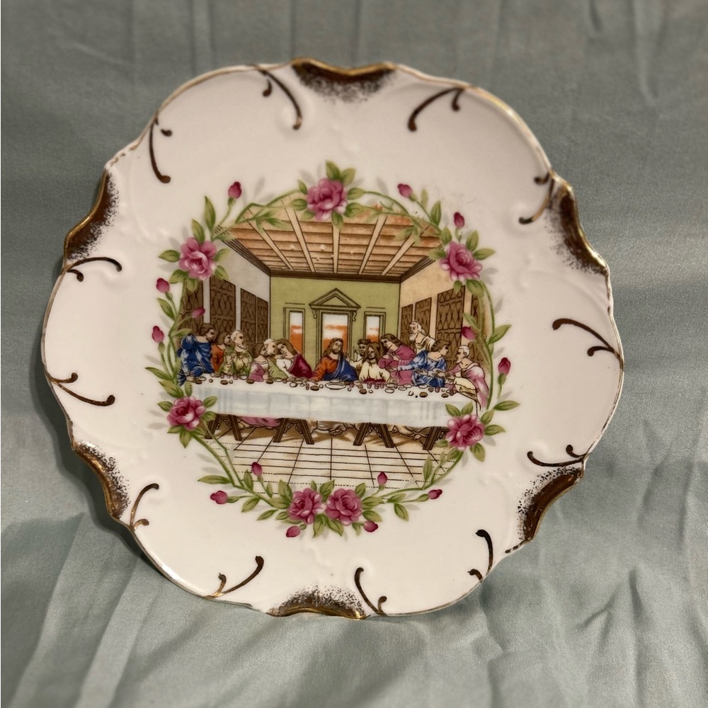 The last supper 18k gold trimmed decorative plate